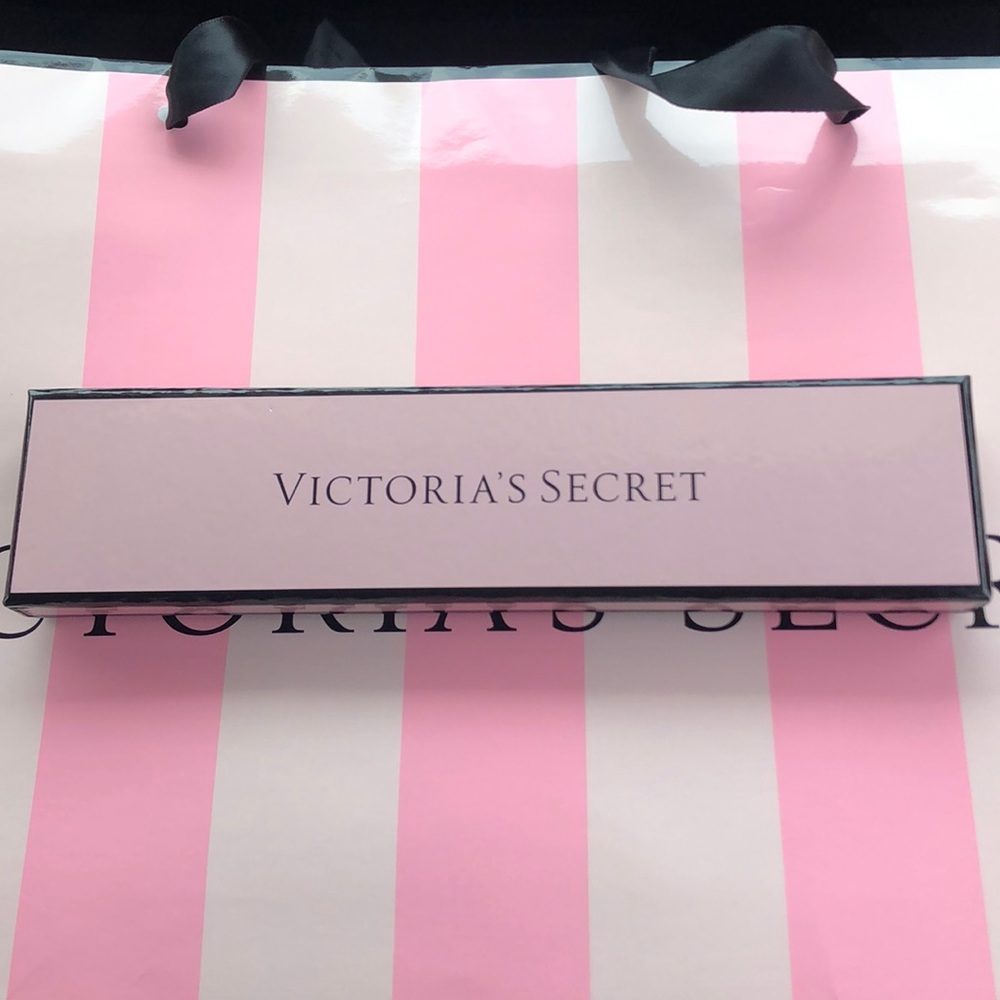 Victoria’s Secret bracelet